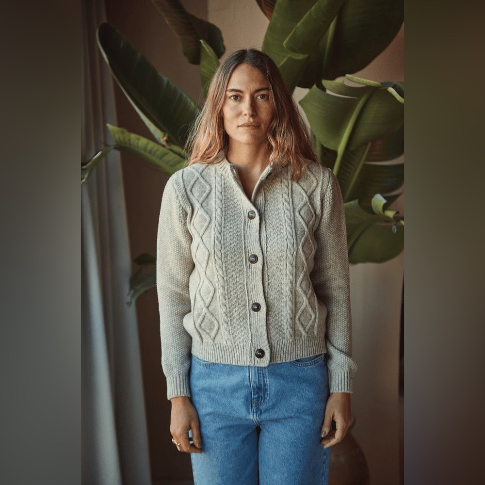 L’Envers Sonia cardigan, 100% Spanish merino wool, small